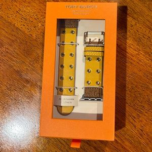 NWT TORY BURCH DOUBLE RIVETS BAND FOR APPLE WATCH, YELLOW LEATHER